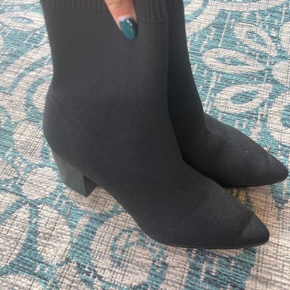 Aldo Women's Black Knit Pointed-Toe Ankle Boots with Block Heel - Size US 7.5 - Picture 4 of 12